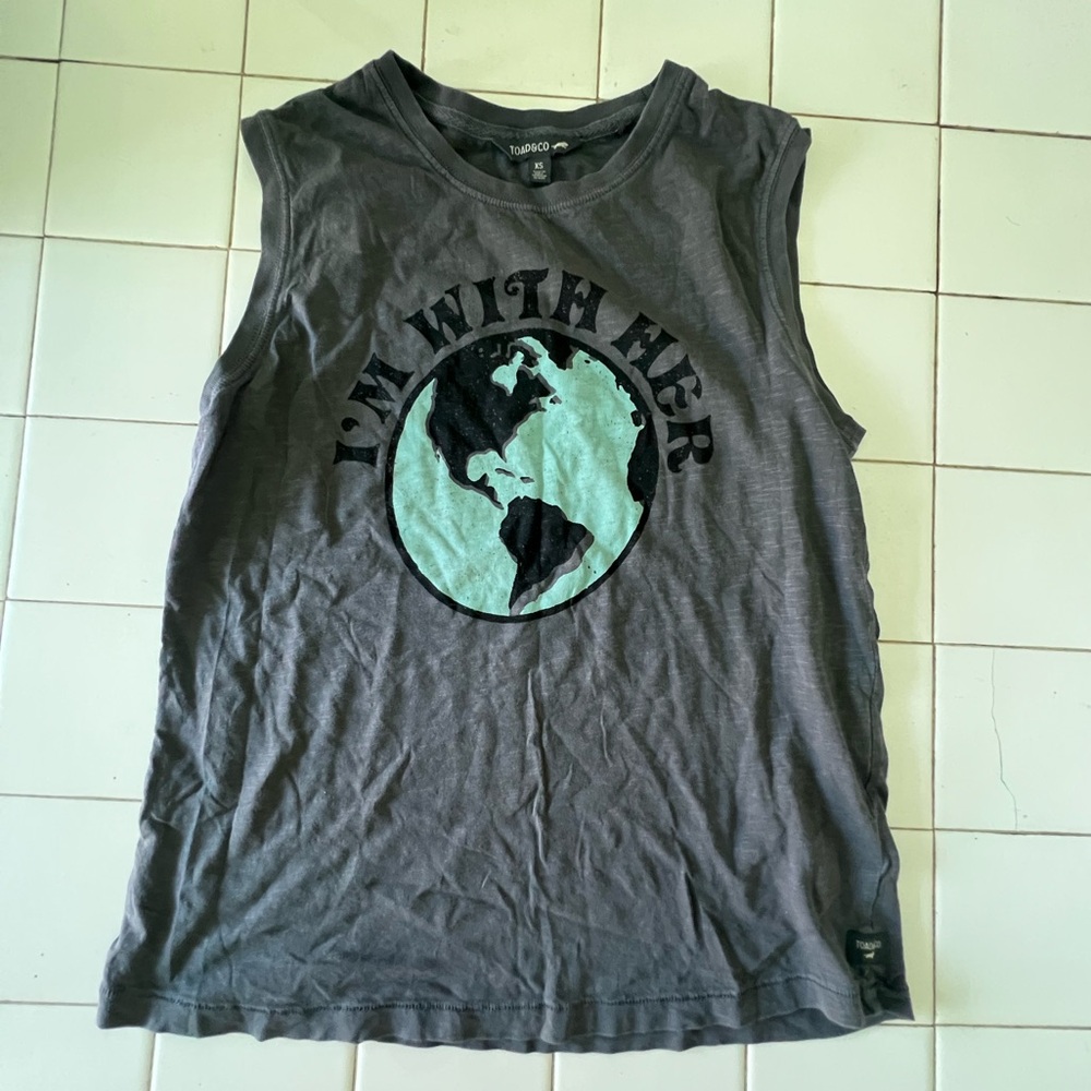 TOAD&CO PRIMO DAILY TANK - I'M WITH HER